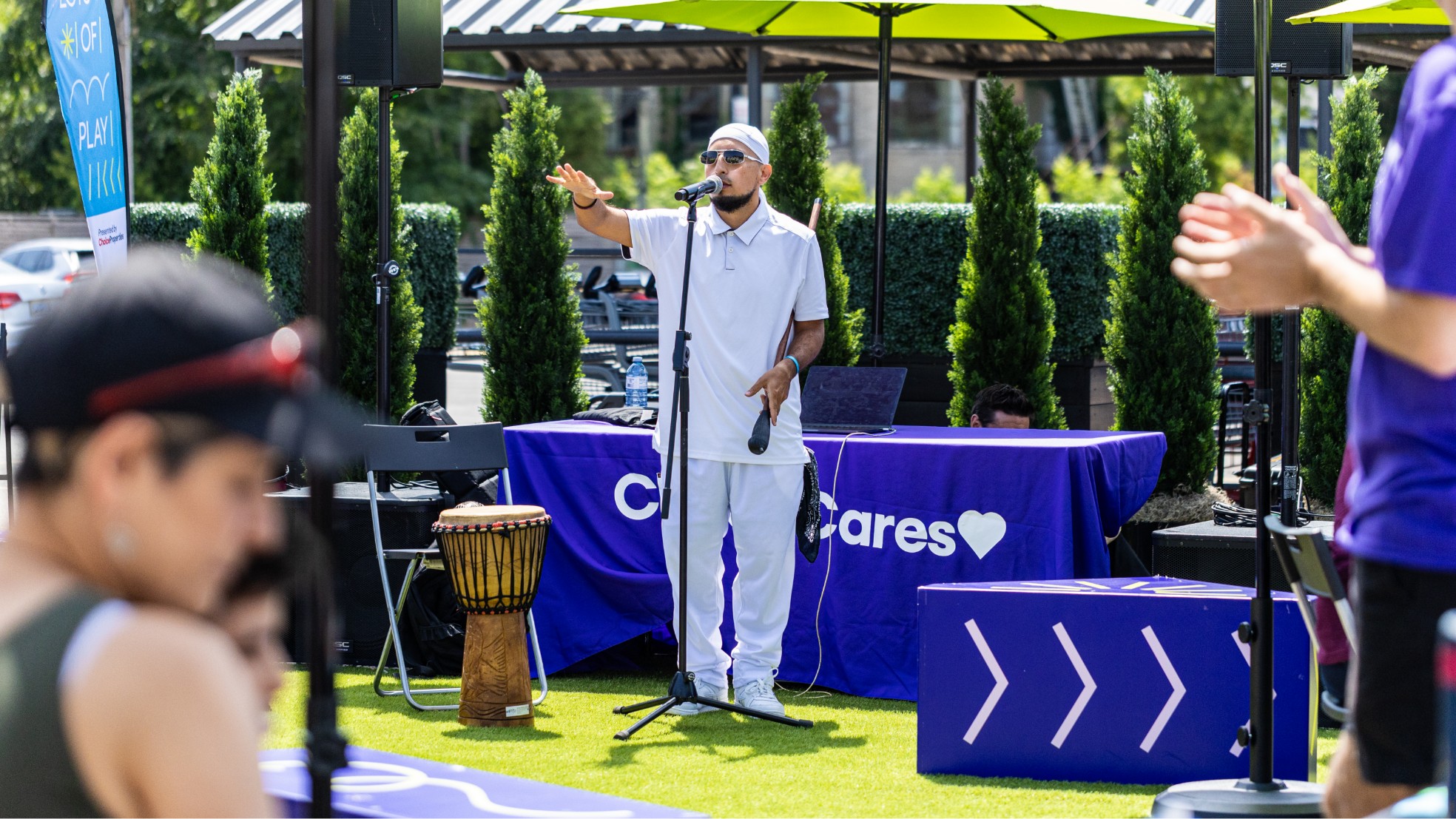 Roncesvalles Gallery 07